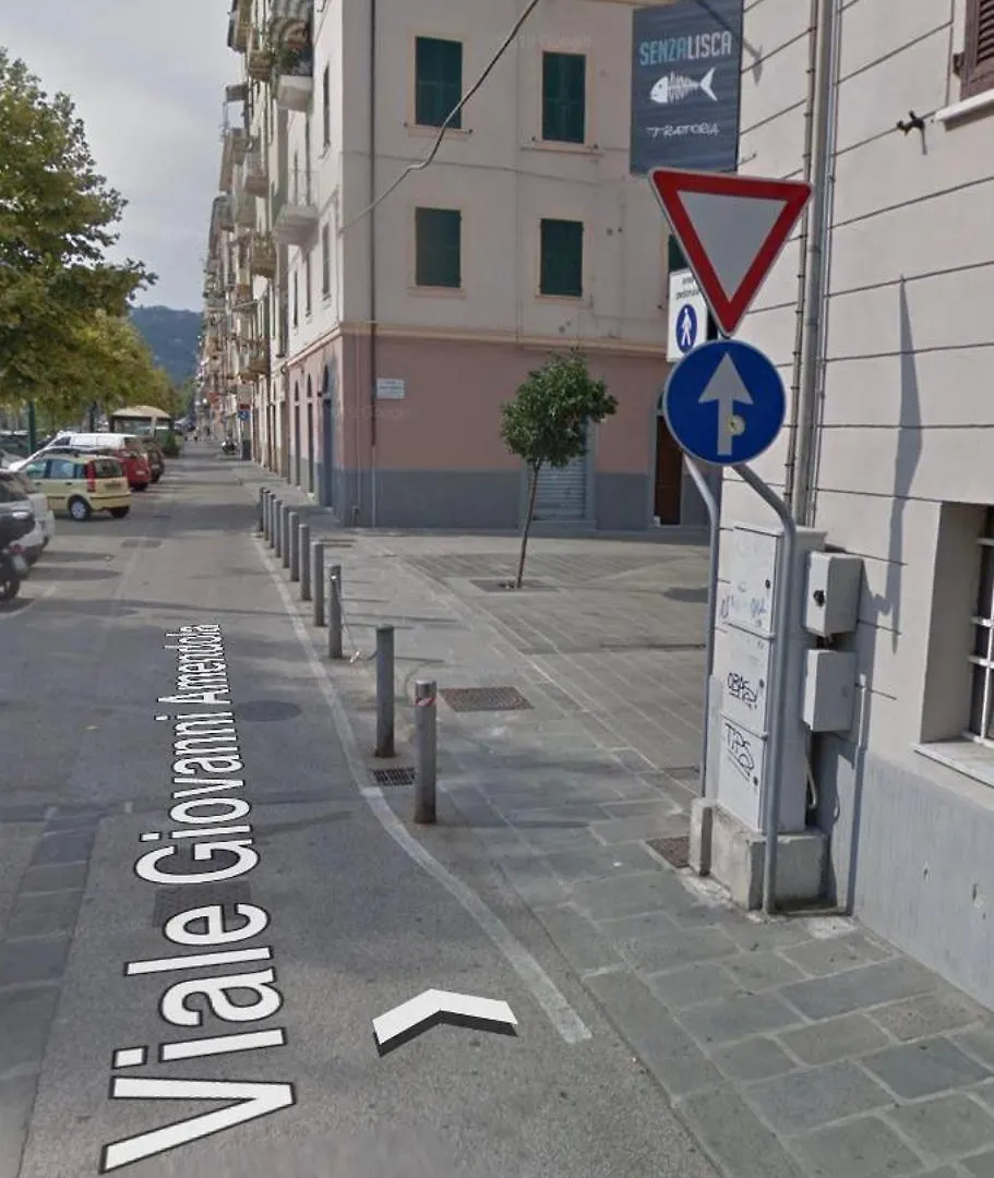 Guest house Alquadratorooms La Spezia