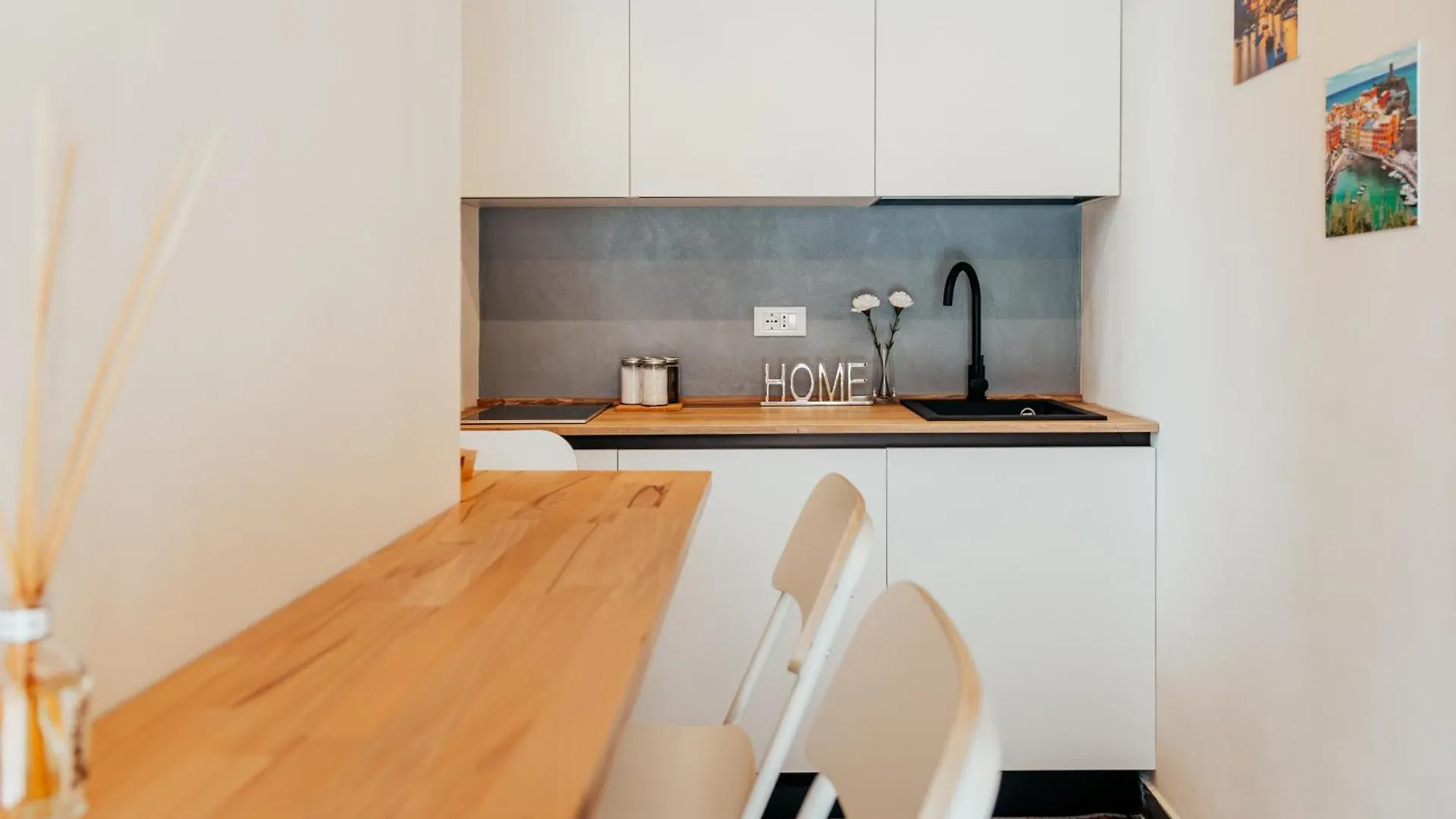 Guest house Alquadratorooms La Spezia